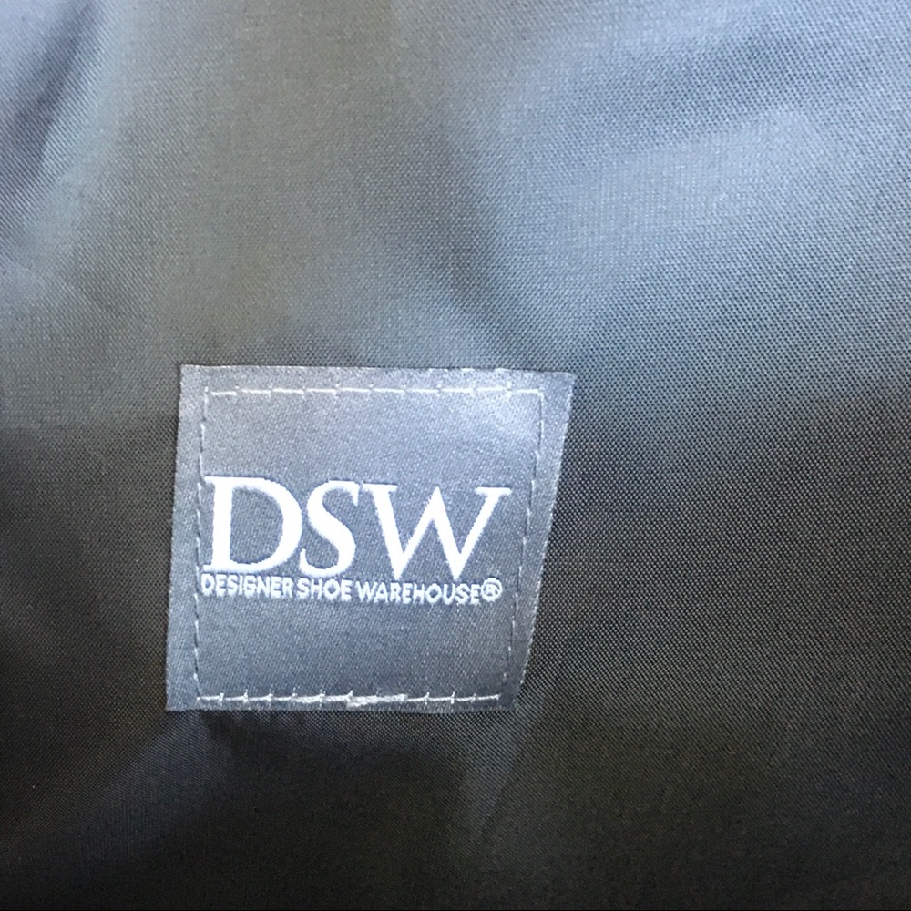 DSW Tote - Picture 10 of 10